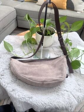 The Sak Tess Sling shoulder bag